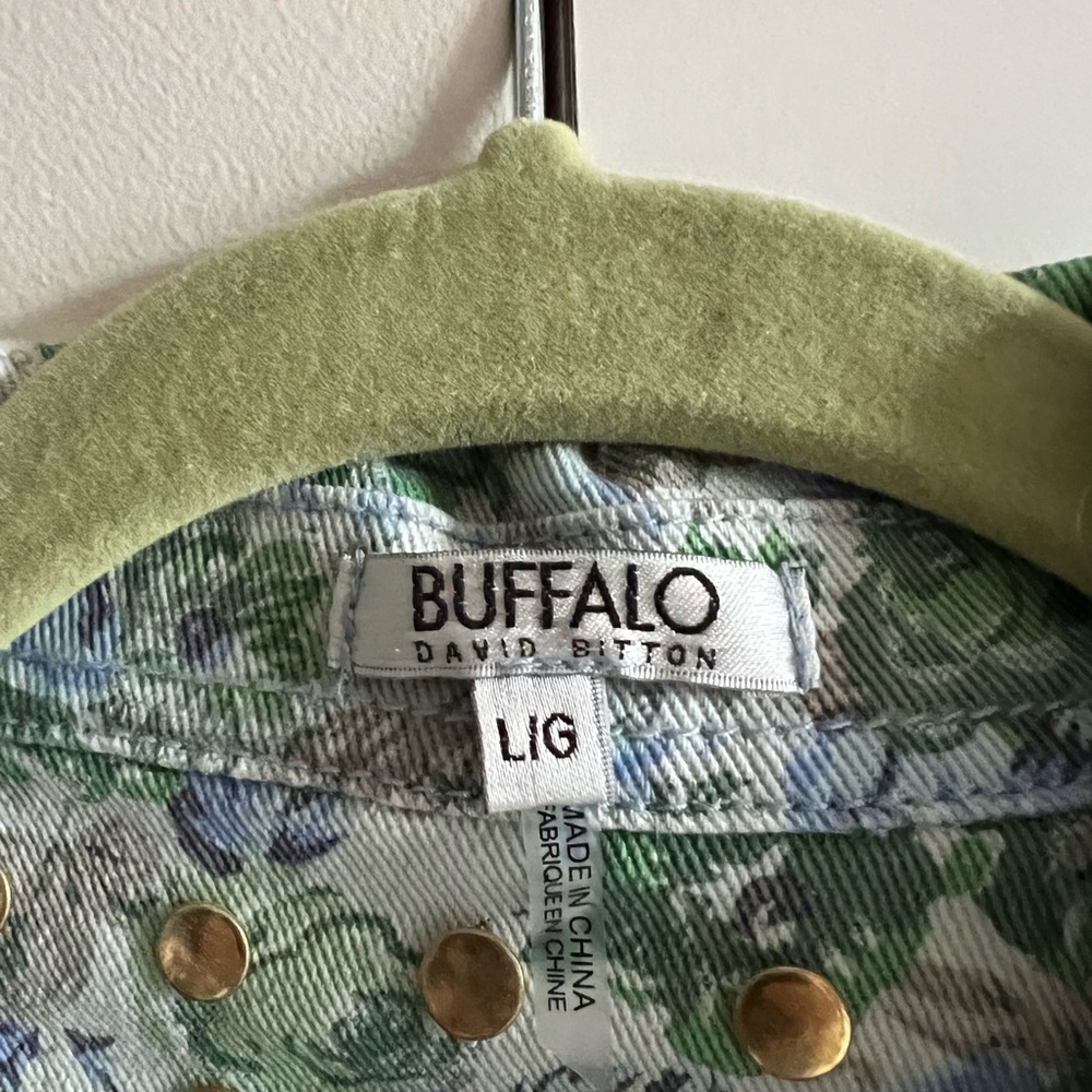 Jean jacket NWOT - Picture 3 of 3